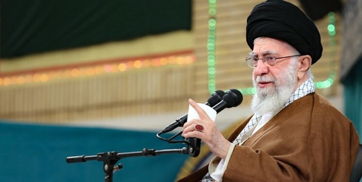 ویدئو|رهبر انقلاب: امام را نمی توان از حافظه تاریخ محو کرد