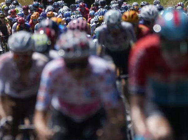 عکس‌هایی از مصدومان مسابقه دوچرخه‌سواری تور دو فرانس