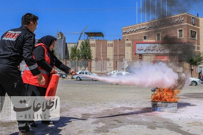 ویدئو| بانوان خبرنگار مشهد آتش نشان شدند